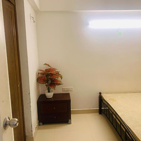 Blueberry Apartments Kochi Buitenkant foto